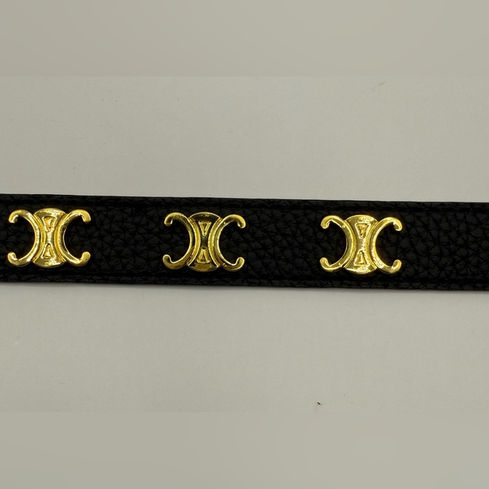 Luxury Black leather bracelet with gold-tone Cel logo snap closure New - Picture 3 of 9